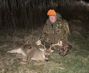 Todd Boone with a 20+ inch buck!